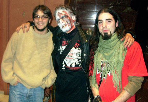 El Padre Dan convertido en zombie