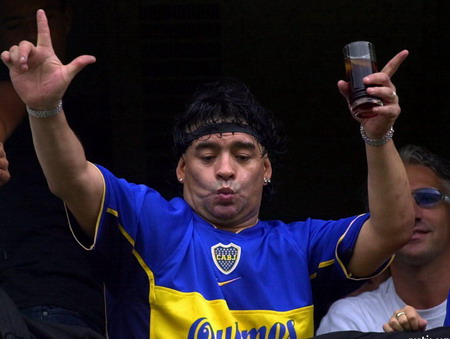 Maradonacubatahielo.jpg