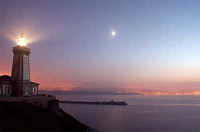 faro_aviles.jpg