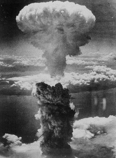 http://www.zonalibre.org/blog/ePony/archives/Nagasaki%20bomba.JPG