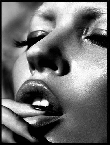 kate_moss_pirelli.jpg