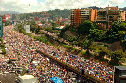 Los 15.000 marchistas según Granmma