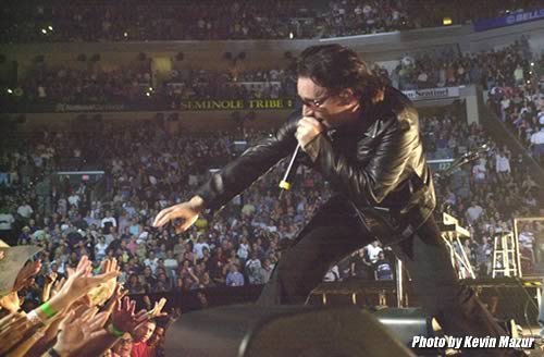 elev_280301_bono1.jpg
