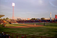 estadio tom�s oroz gaytan