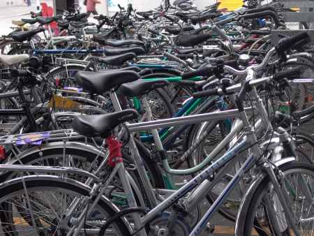 Cientos de bicicletas