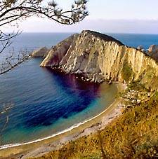 Playa de Cudillero, s� que es visita obligada