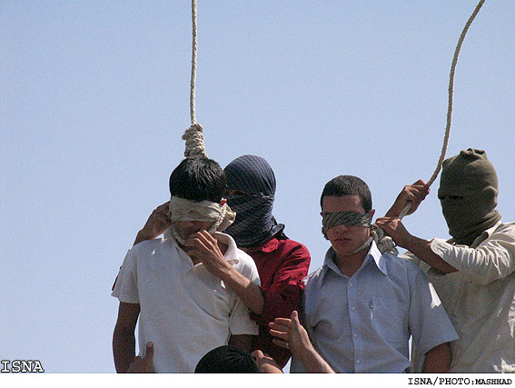 iran_gay_teens_hanged1.jpg