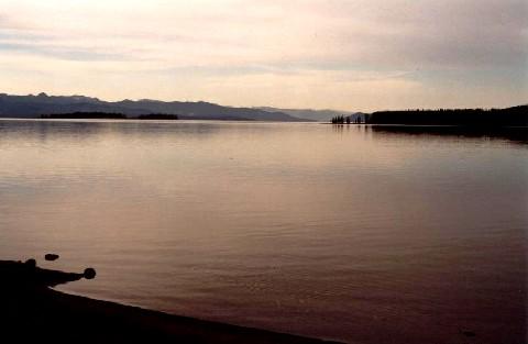 lake.jpg