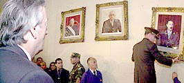 Retiraron los retratos de Videla y Bignone del Colegio Militar
