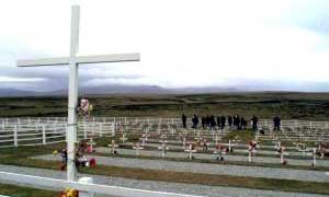 malvinas_cementerio.jpg