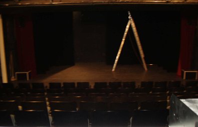 petittheatreinterieur.jpg