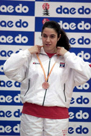 LOPEZ_KU_JN_F23305mini.JPG