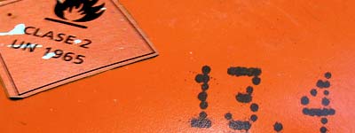 ¡Abajo el Imperialismo Numerario! Bombona de butano