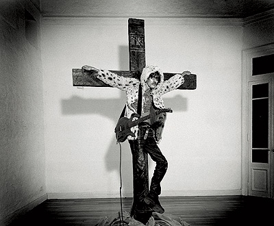 charly_crucificado_RS.jpg
