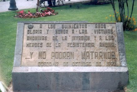 Click para agrandar para imagen... cusco-placa_en_plaza_de_armas-peq.jpg