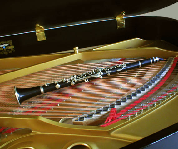 ClarinetInPiano480.jpg