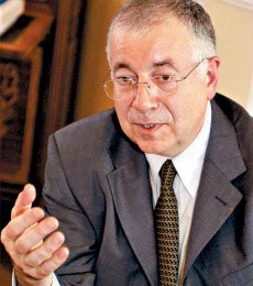 Jean-Robert Pitte, presidente de la Sorbona